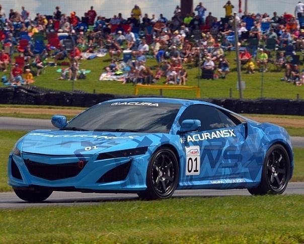 Der Honda NSX Prototyp begeistert Fans auf der Mid-Ohio Rennstrecke